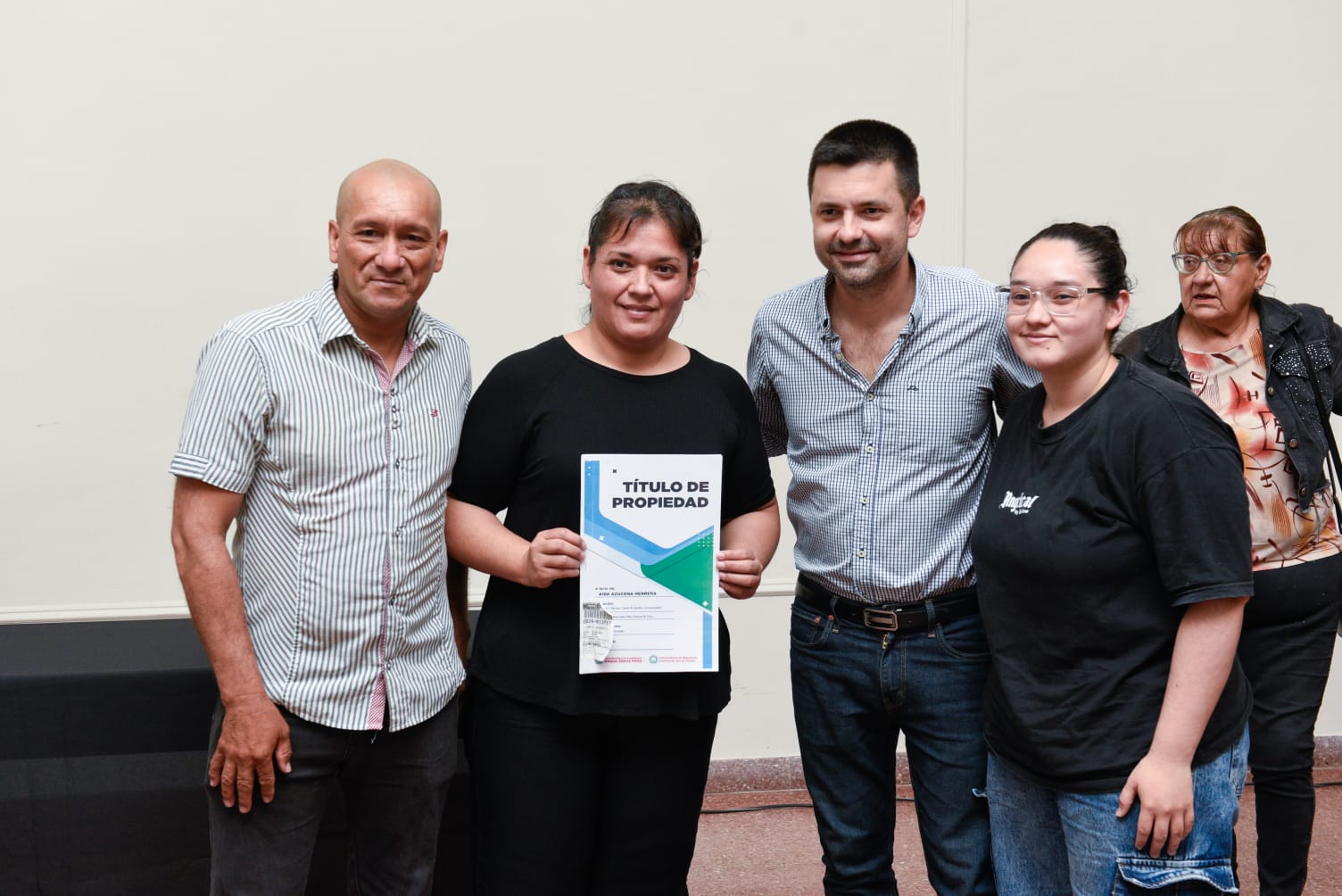 El municipio entregó títulos de propiedad a 36 familias saenzpeñenses