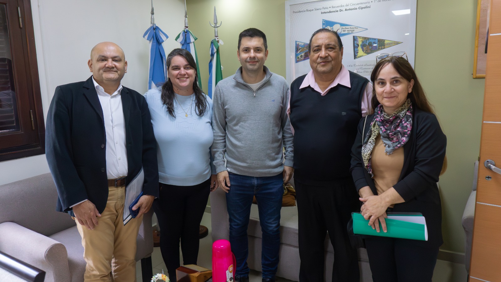 El intendente Bruno Cipolini recibió a las nuevas autoridades de la Federación de Colectividades Extranjeras