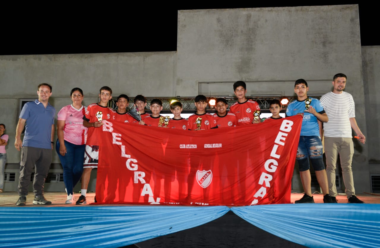 Se entregaron los premios del torneo clausura "Copa Sancor Seguros" de la Liga Municipal de Fútbol