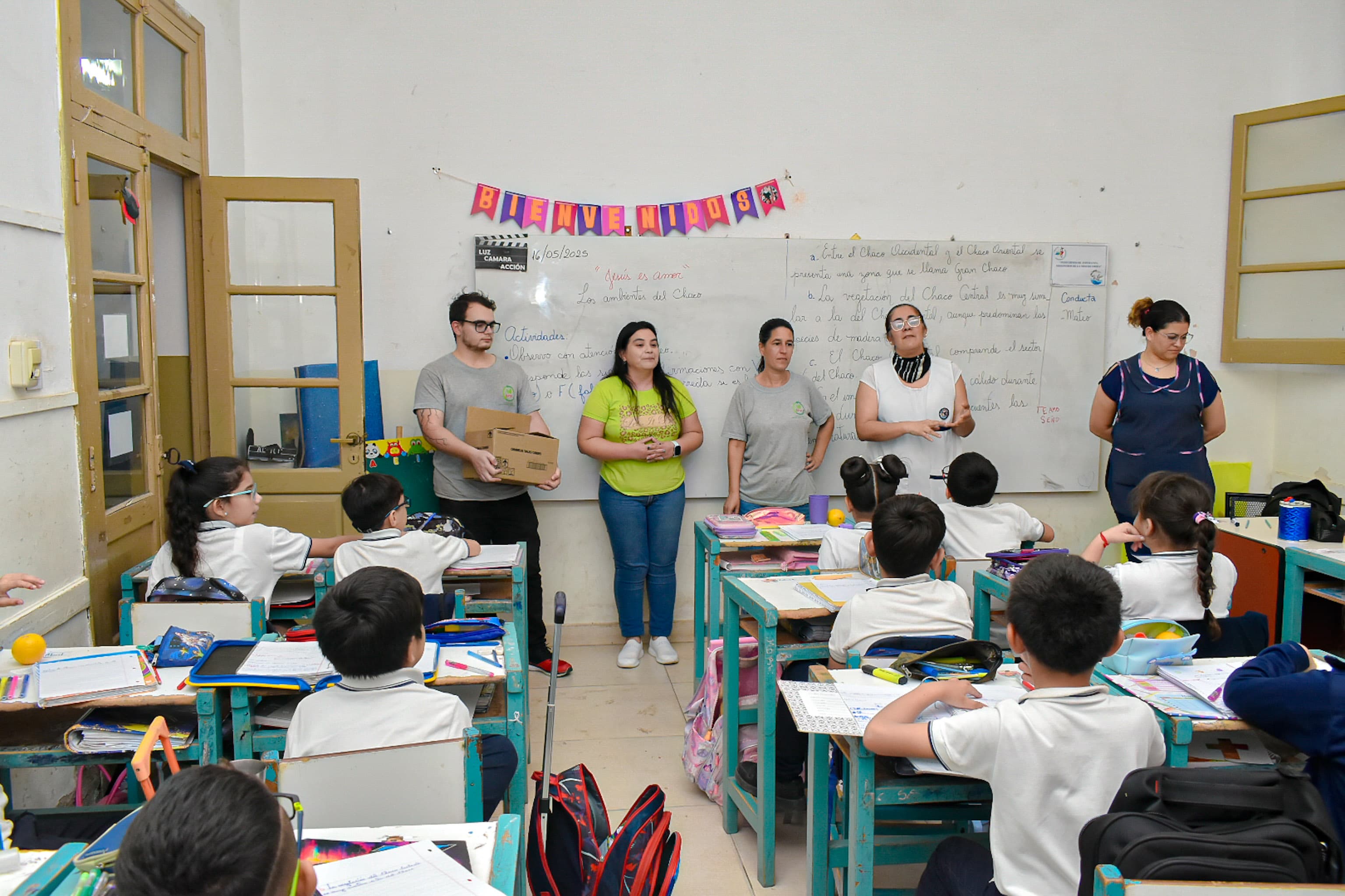 Plan Sáenz Peña Sustentable y Circular: se entregaron cuadernillos hechos con material reciclado en la escuela Rosello