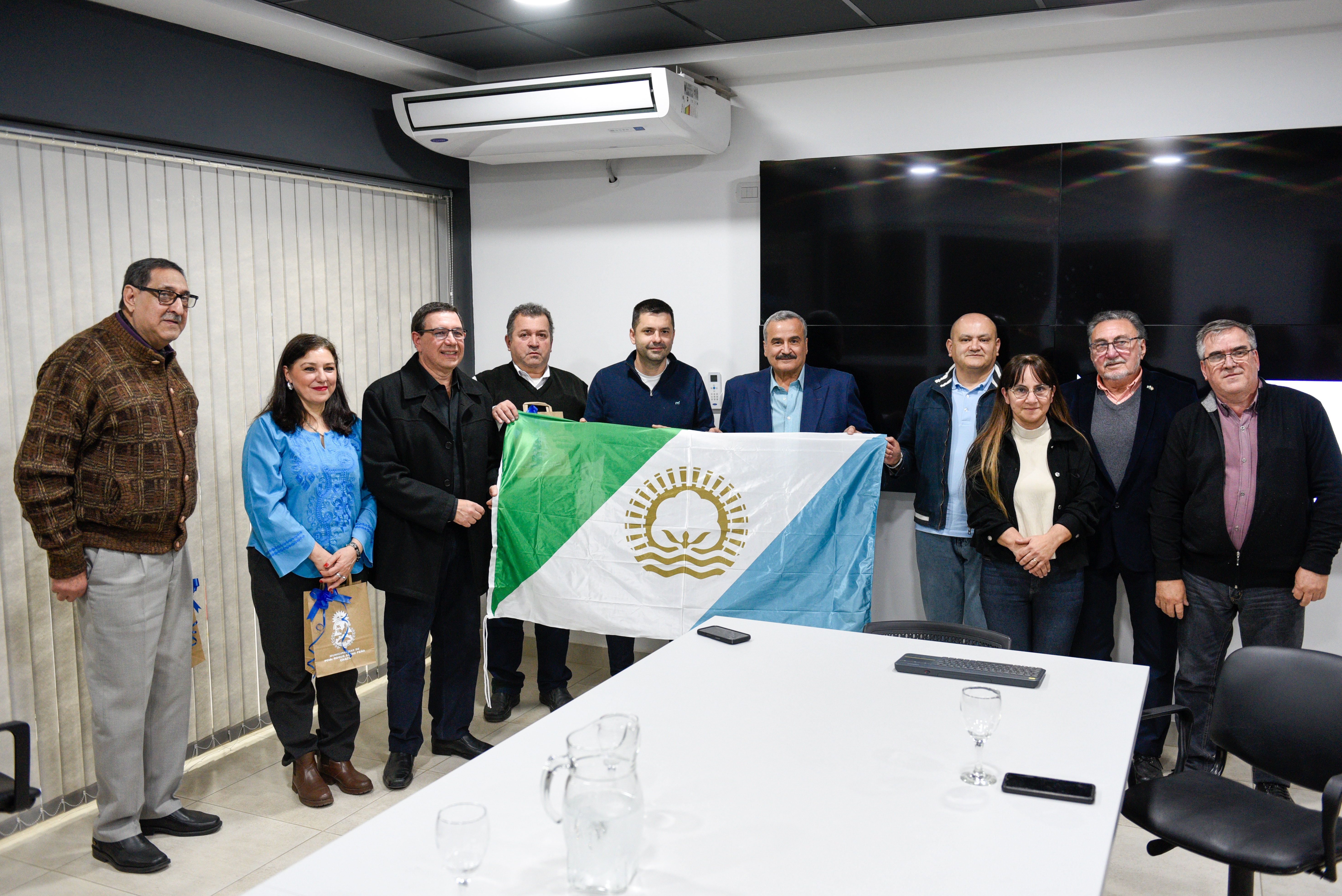 El intendente Bruno Cipolini recibió a dirigentes de la Asociación Arabe Sirio Libanesa
