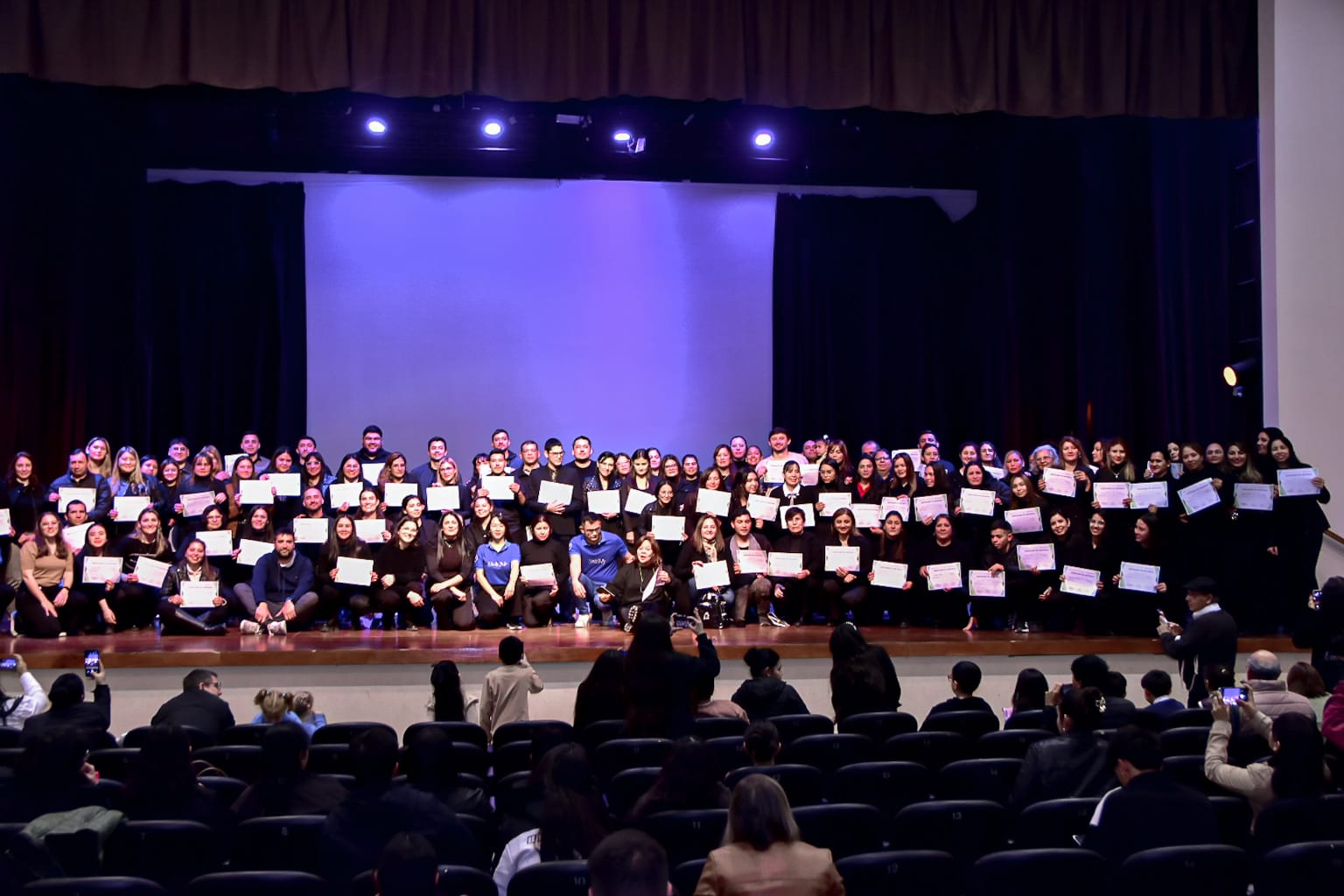 Más de 180 personas culminaron un nuevo curso de Lengua de Señas Argentina organizado por el municipio