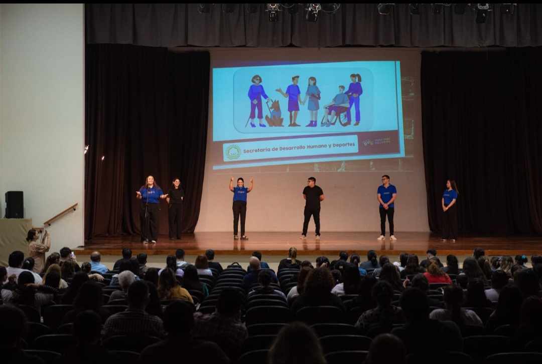 Con récord de inscriptos comenzó una nueva edición del curso de Lengua de Señas Argentina organizado por el municipio